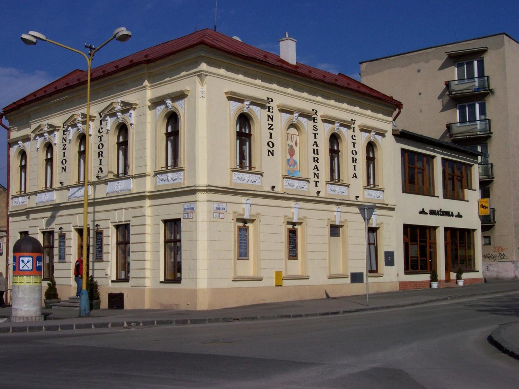Victoria - Penzion & Restaurant Zvolen Exteriér fotografie