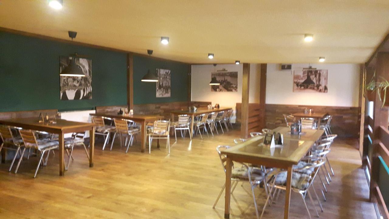 Victoria - Penzion & Restaurant Zvolen Exteriér fotografie